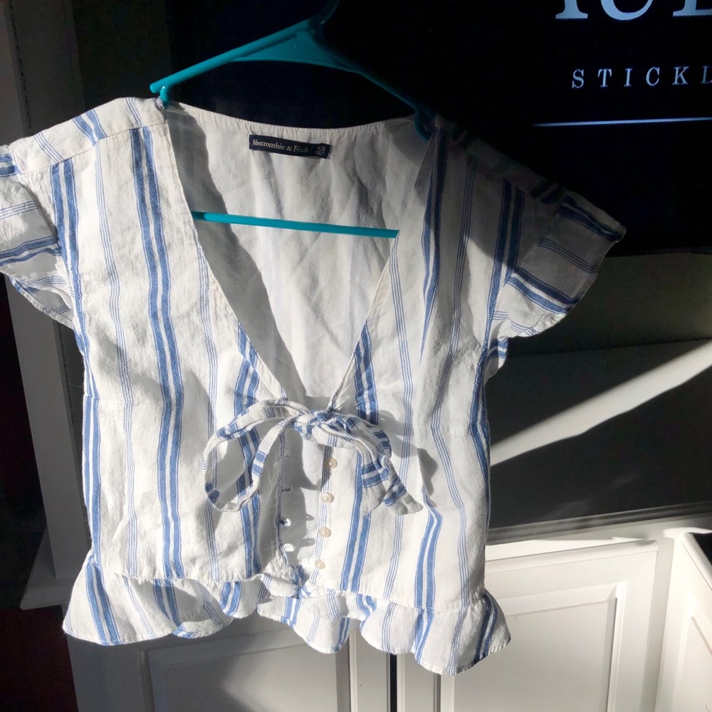 ABERCROMBIE TOP ;